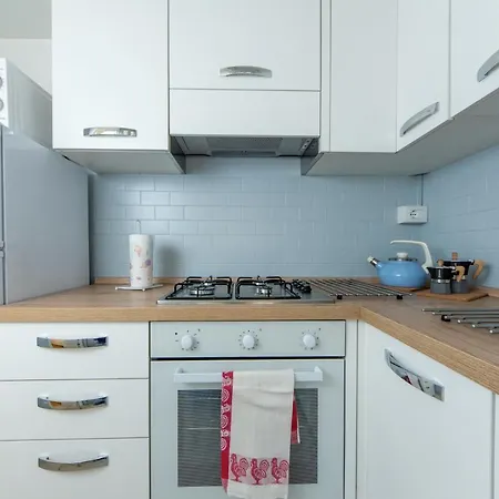 Housmart Cimabue 1 Lägenhet Bologna