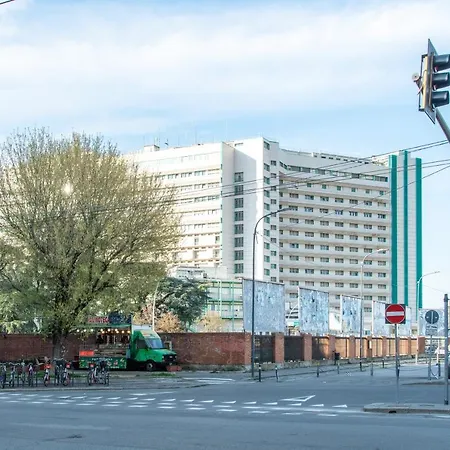 Housmart Cimabue 1 Apartament