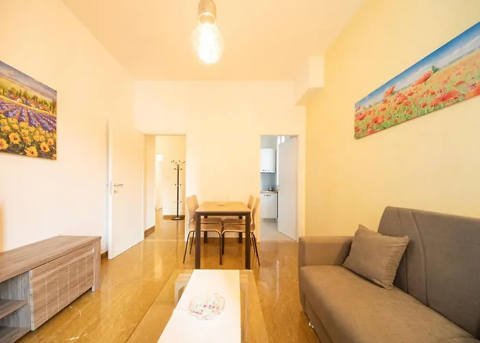 Housmart Cimabue 1 דירה