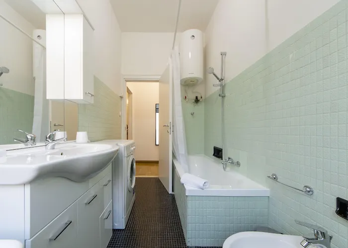 Housmart Cimabue 1 בולוניה