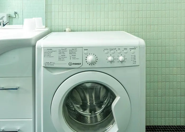 Housmart Cimabue 1 Lägenhet Bologna