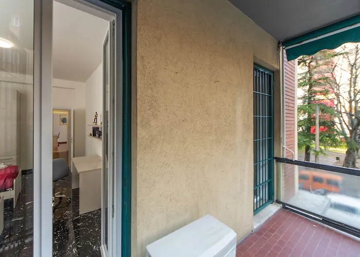 Housmart Cimabue 1 Lägenhet Bologna